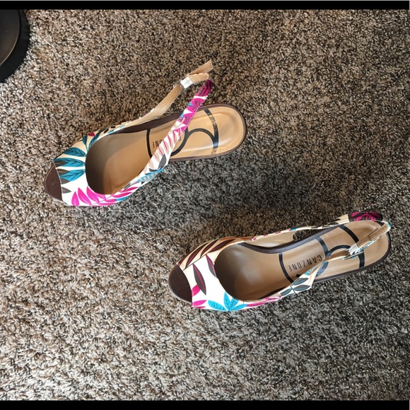 Sexy open toe chunky heeled sandals - Picture 2 of 3